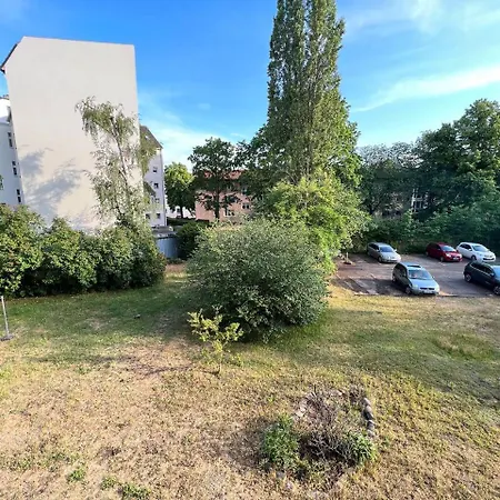 Appartement Cozy In Spandau Rauchstr With Garden View Berlin
