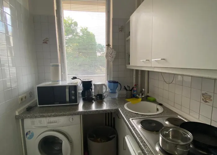 Cozy In Spandau Rauchstr With Garden View