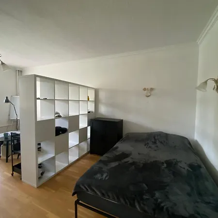 Cozy In Spandau Rauchstr With Garden View برلين