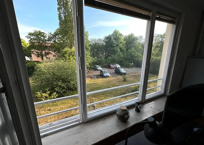 Cozy In Spandau Rauchstr With Garden View Berlin